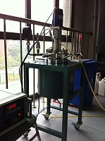 不锈钢实验室反应釜采用机械密封耐高温、耐磨损