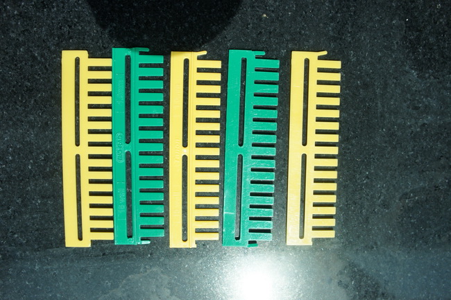 垂直槽样品梳子（1.5mm，15孔）