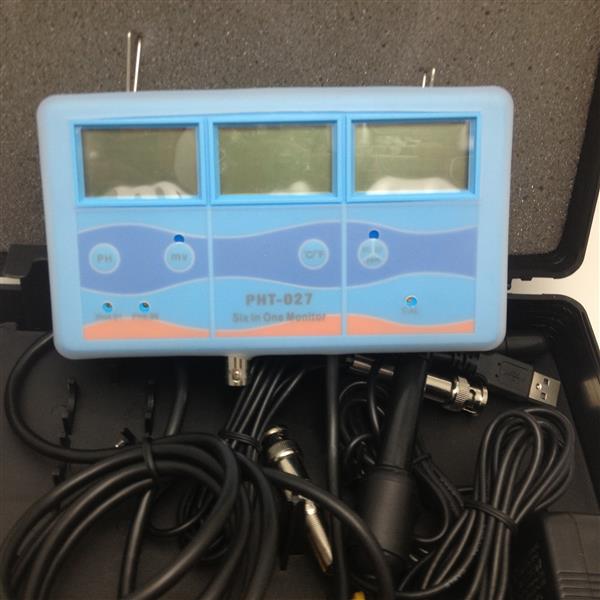 PHT-026多参数水质分析仪