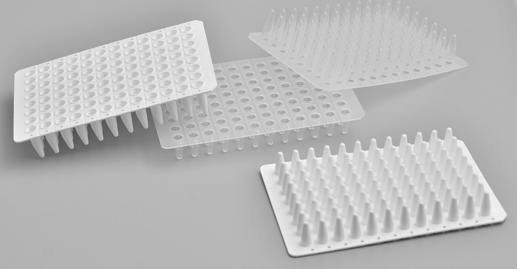 0.1ml透明PCR96孔板（无裙边）