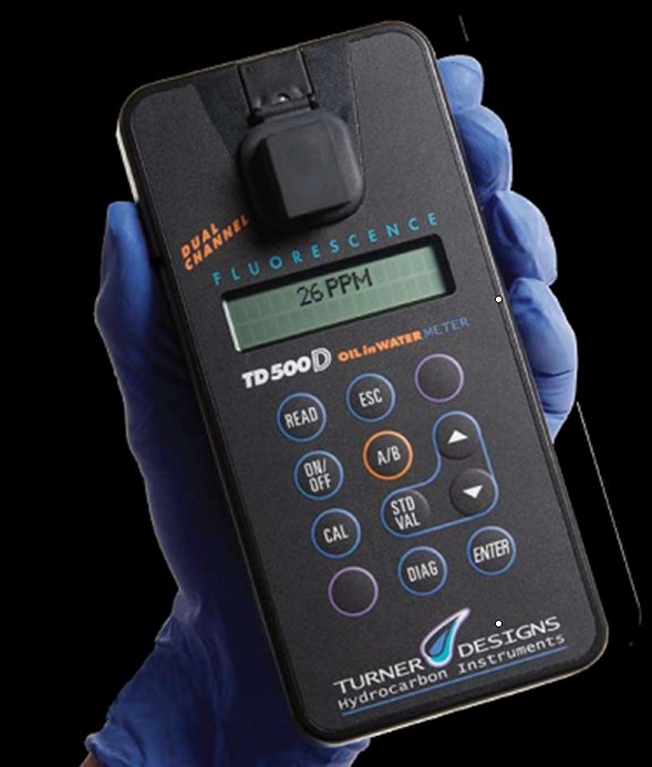 紫外测油仪，手持式测油仪--美国特纳TD-500D