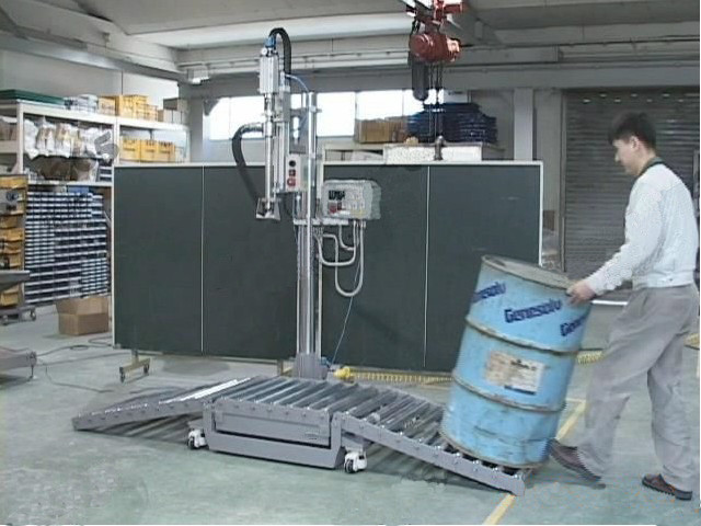 江苏200L灌装机、吨桶灌装机、IBC桶灌装机